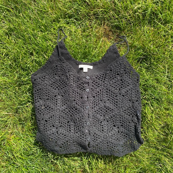 American Eagle Outfitters Tops - American Eagle crochet tank XS